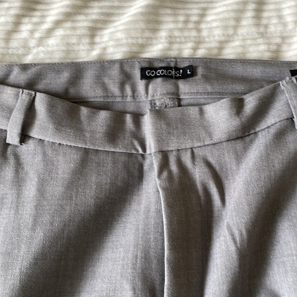 Grey pants - Picture 2 of 3
